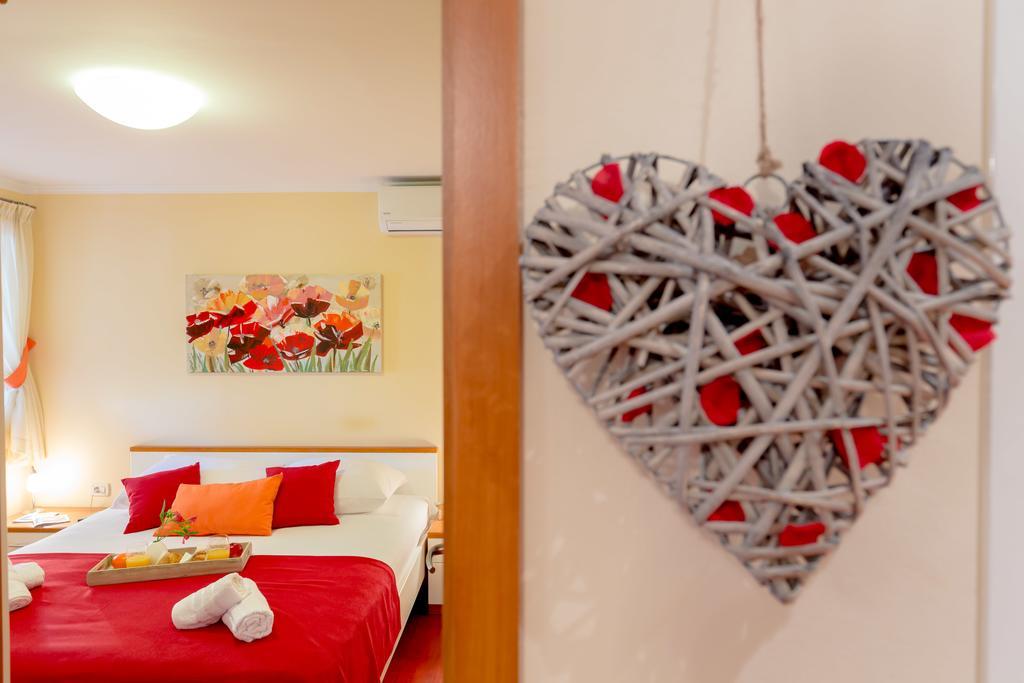 Leona & Borna'S Central Lapad Suites Dubrovnik Eksteriør billede