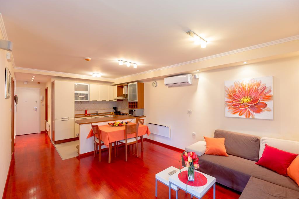Leona & Borna'S Central Lapad Suites Dubrovnik Eksteriør billede