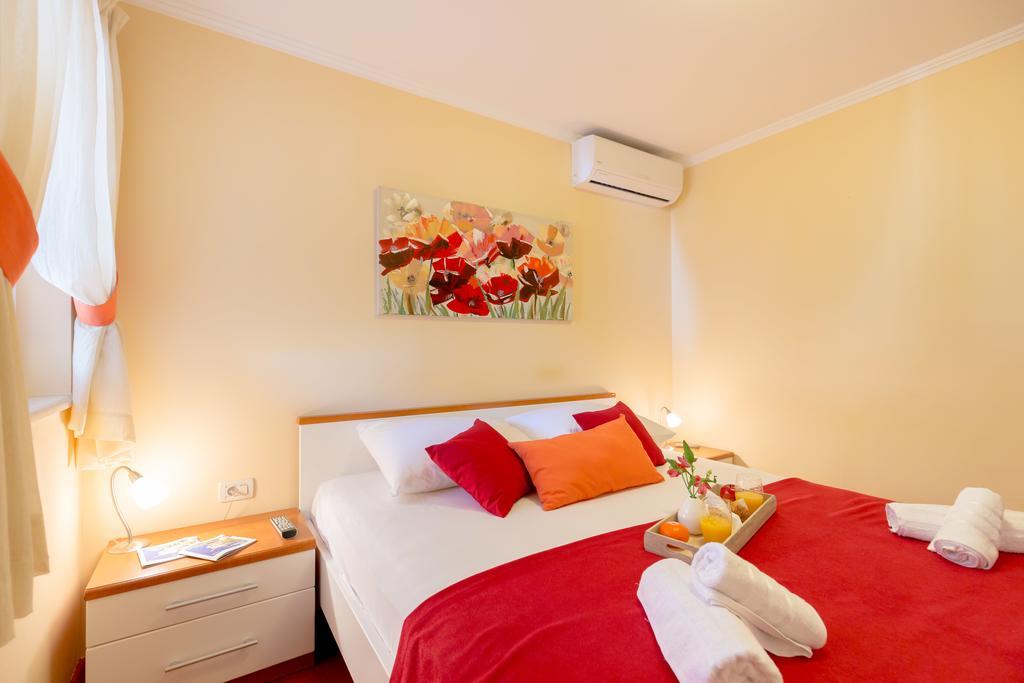 Leona & Borna'S Central Lapad Suites Dubrovnik Eksteriør billede