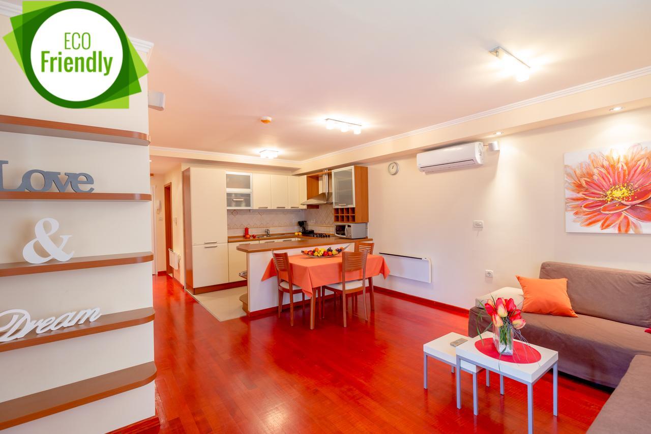 Leona & Borna'S Central Lapad Suites Dubrovnik Eksteriør billede