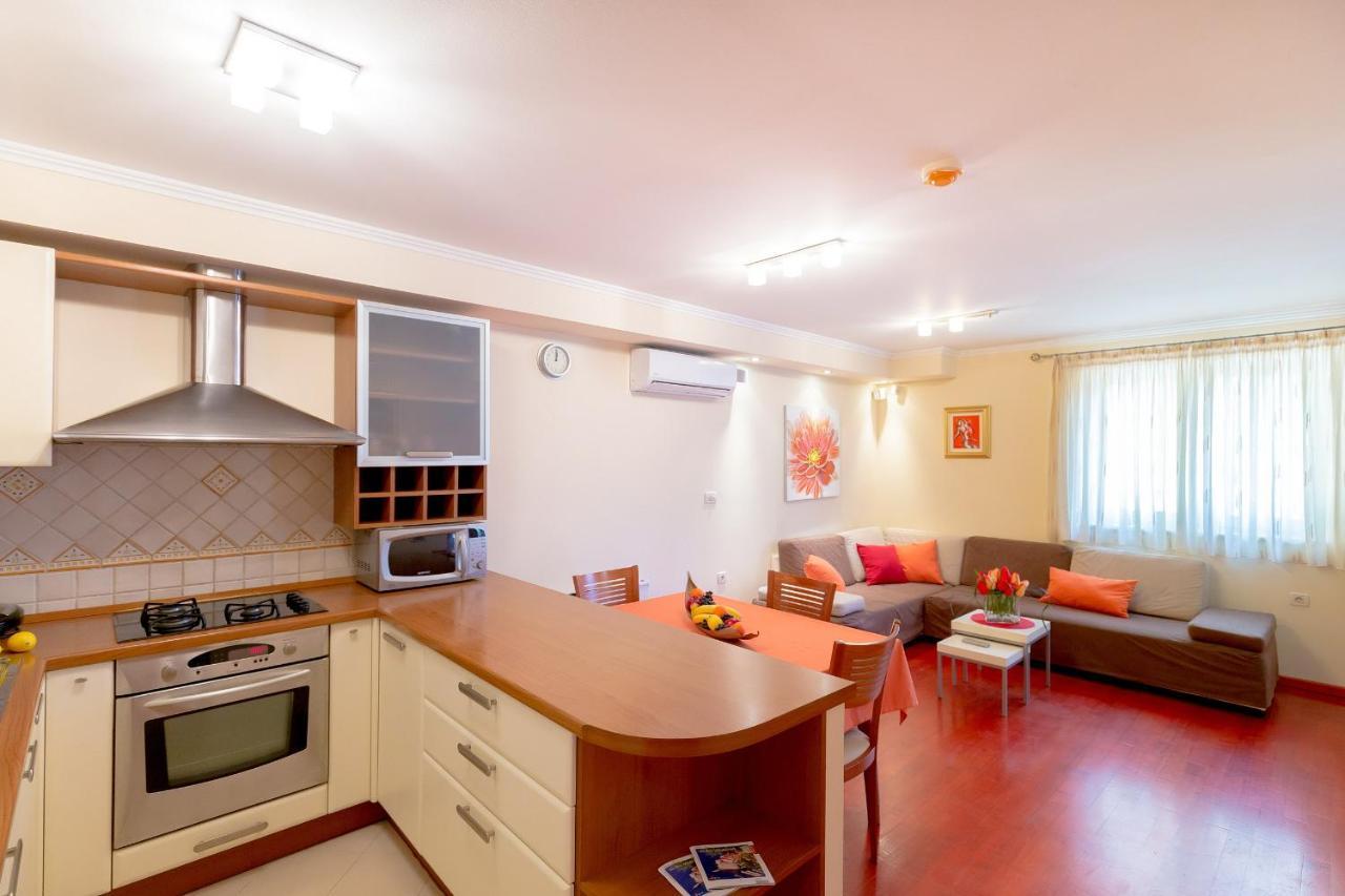 Leona & Borna'S Central Lapad Suites Dubrovnik Eksteriør billede
