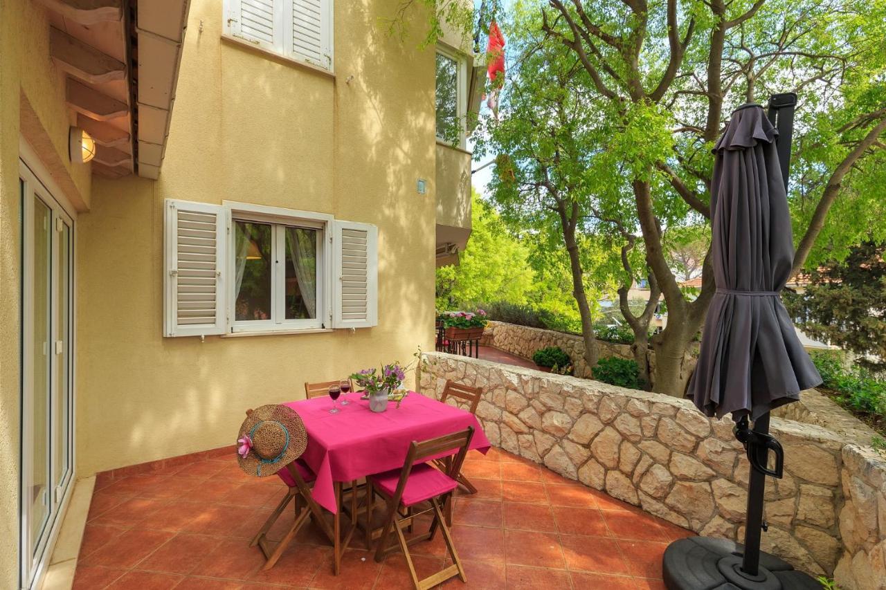 Leona & Borna'S Central Lapad Suites Dubrovnik Eksteriør billede